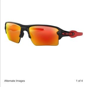 The Oakley® Men’s Flak® 2.0 XL Sunglasses